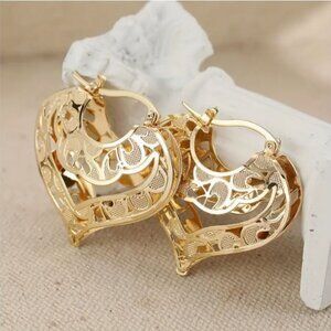 Anthropologie Gold Filigree Heart Earrings